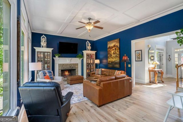 128 Brookfield Court SE, White, GA 30184