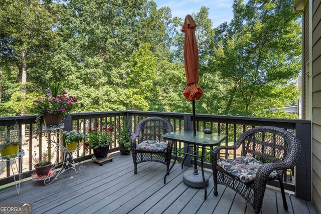 128 Brookfield Court SE, White, GA 30184