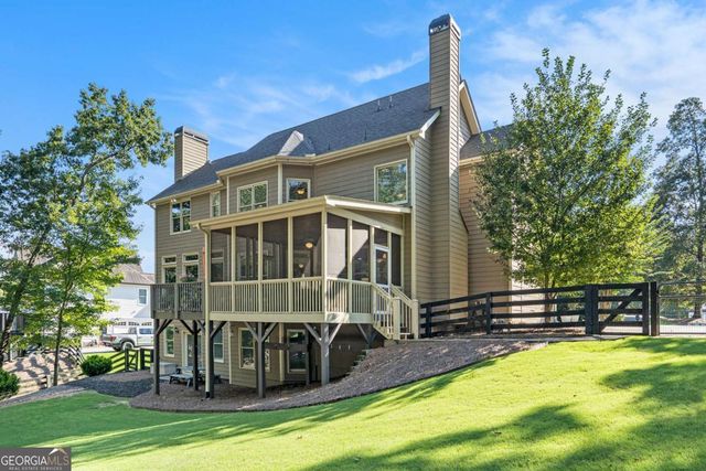 128 Brookfield Court SE, White, GA 30184