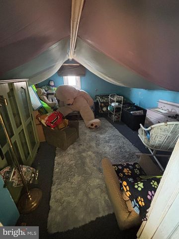 40 WOODLANE DR, Blackwood, NJ 08012