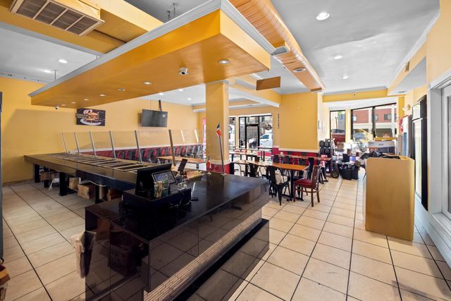 1428 PARK RD NW, Washington, DC 20010