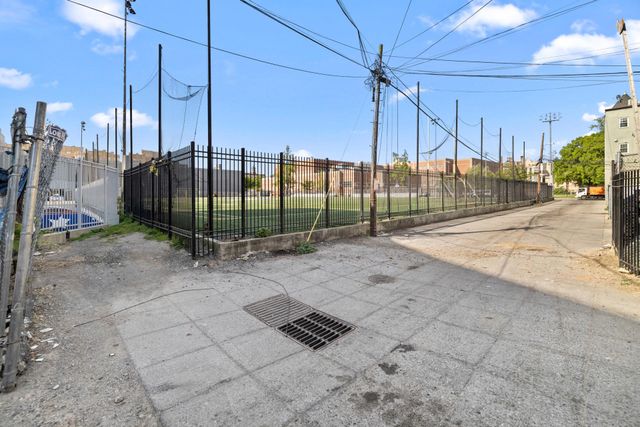 1428 PARK RD NW, Washington, DC 20010