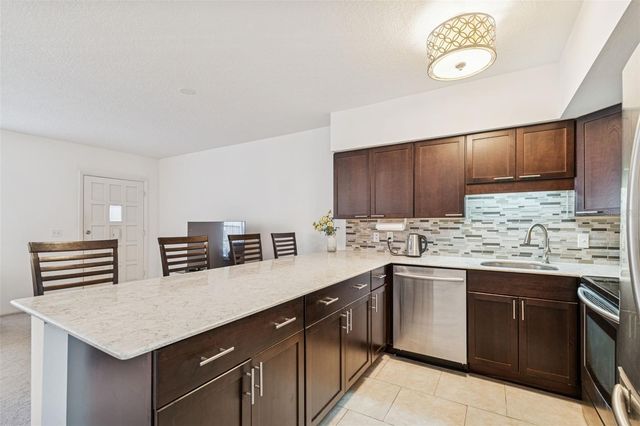 2295 MEXICAN WAY 21, Clearwater, FL 33763