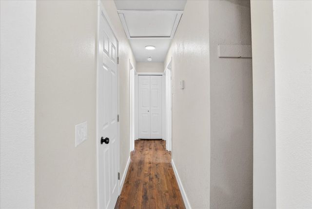 2024 N Columbia Avenue, Springfield, MO 65803