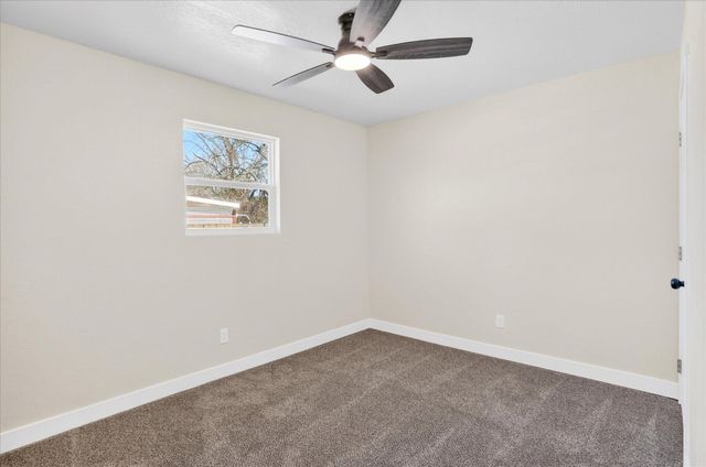 2024 N Columbia Avenue, Springfield, MO 65803