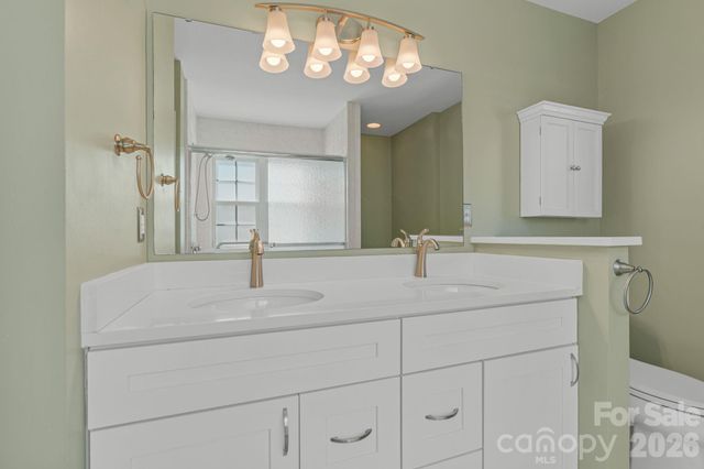 446 Planters Creek Road, Fletcher, NC 28732