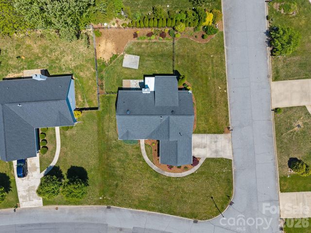 446 Planters Creek Road, Fletcher, NC 28732