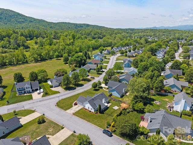 446 Planters Creek Road, Fletcher, NC 28732