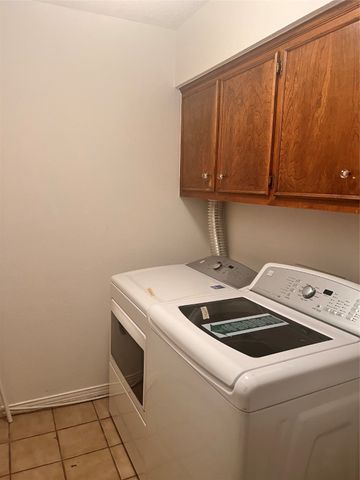 1620 Oak Meadow Drive, Irving, TX 75061