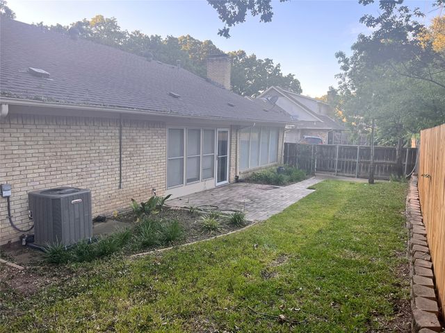 1620 Oak Meadow Drive, Irving, TX 75061