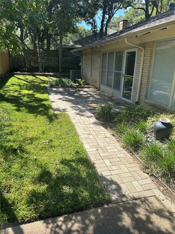 1620 Oak Meadow Drive, Irving, TX 75061