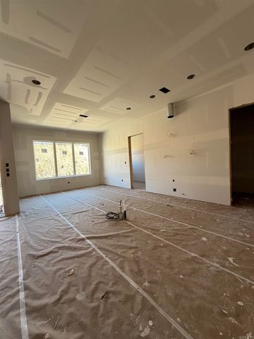 69 Mountain Brook Road, Little Rock, AR 72223