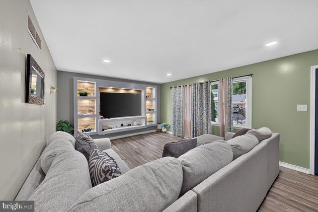 142 CASIMIR, New Castle, DE 19720