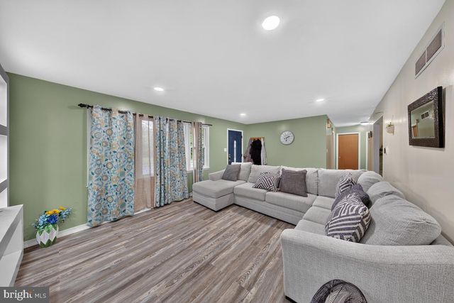 142 CASIMIR, New Castle, DE 19720