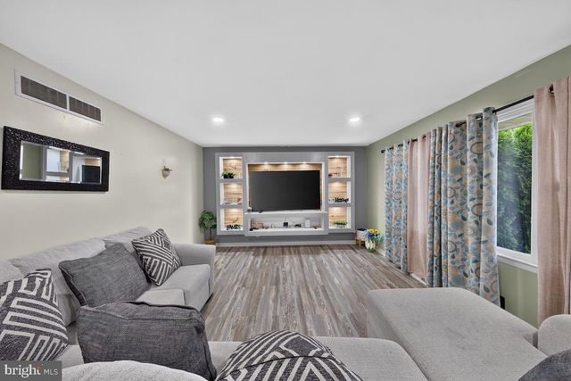 142 CASIMIR, New Castle, DE 19720