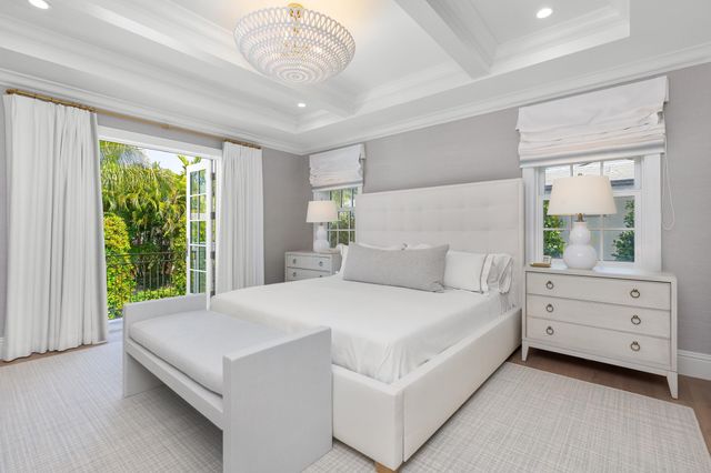 211 Ocean Terrace, Palm Beach, FL 33480