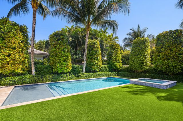 211 Ocean Terrace, Palm Beach, FL 33480