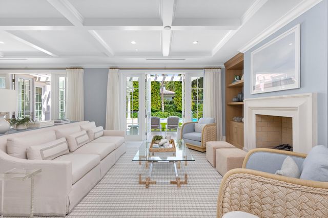 211 Ocean Terrace, Palm Beach, FL 33480