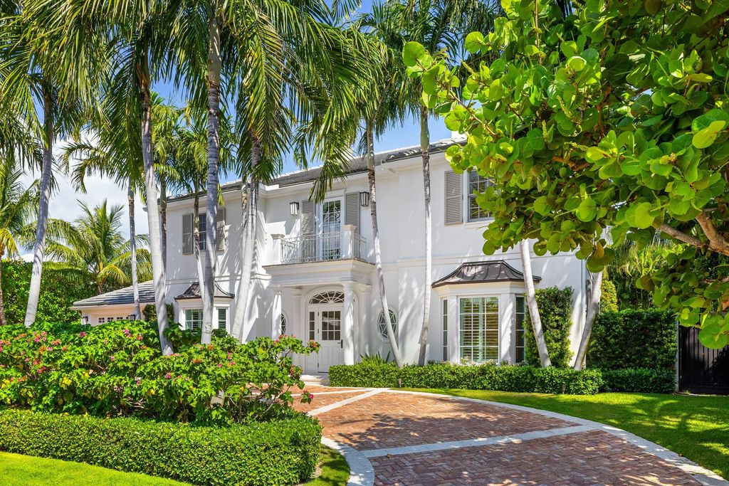 211 Ocean Terrace, Palm Beach, FL 33480