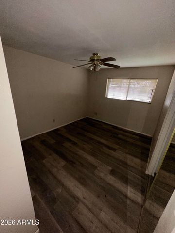 11840 N 49TH Avenue, Glendale, AZ 85304