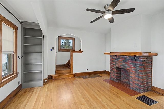245 Orchard Drive, Oakwood, OH 45419