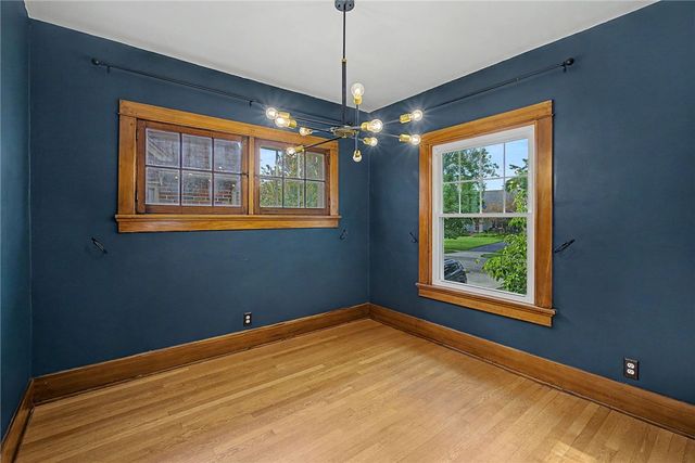 245 Orchard Drive, Oakwood, OH 45419
