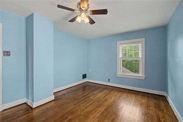 245 Orchard Drive, Oakwood, OH 45419