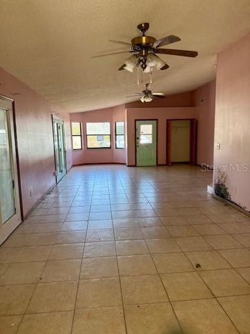 8 SWEETBAY DRIVE, Palm Coast, FL 32137