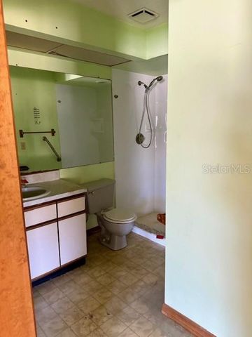 8 SWEETBAY DRIVE, Palm Coast, FL 32137