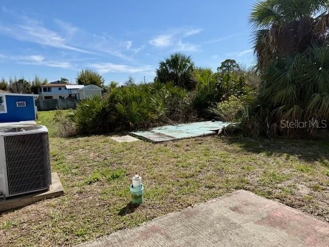 8 SWEETBAY DRIVE, Palm Coast, FL 32137