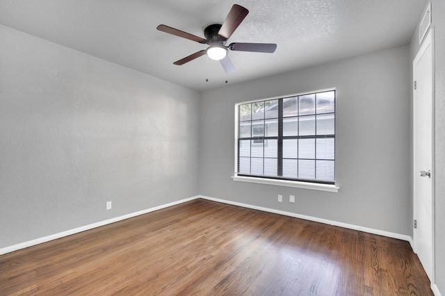 772 Fernwood Street, Fort Worth, TX 76114