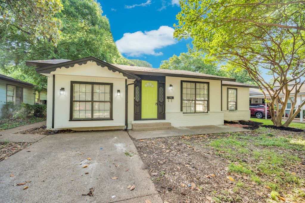 772 Fernwood Street, Fort Worth, TX 76114
