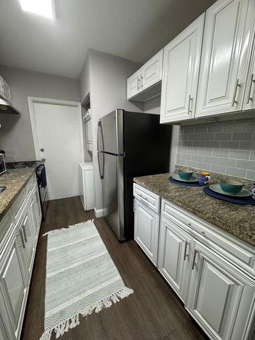 1408 NW 1ST Avenue 1, Fort Lauderdale, FL 33311