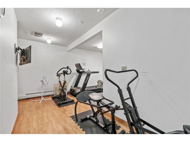 2801 Flag Avenue N 314, New Hope, MN 55427