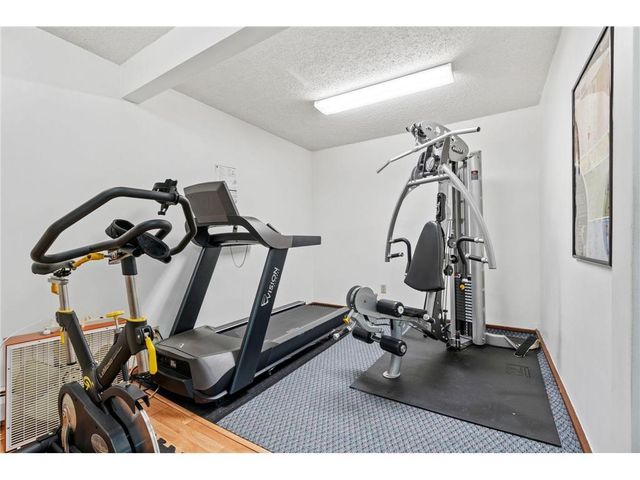 2801 Flag Avenue N 314, New Hope, MN 55427