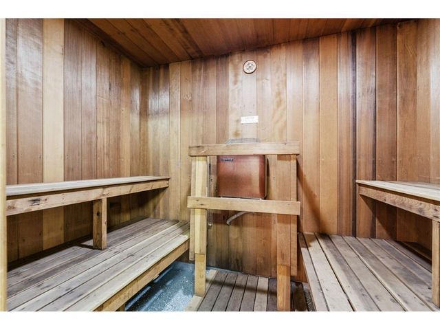 2801 Flag Avenue N 314, New Hope, MN 55427