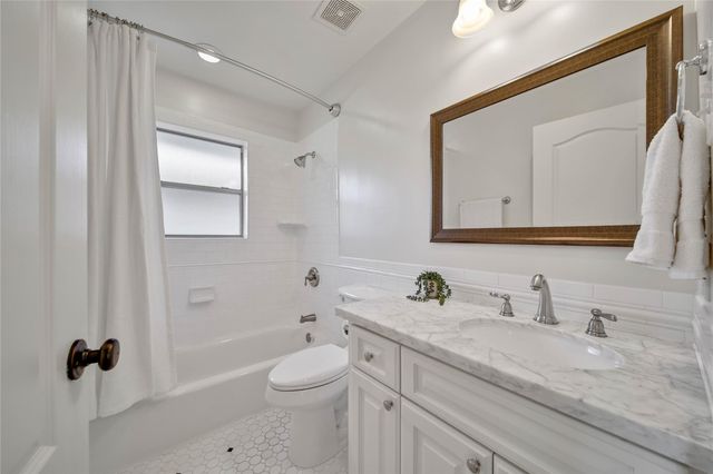 1831 Seamist Court, Houston, TX 77008