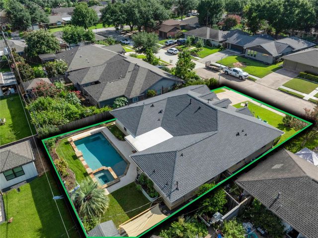 1831 Seamist Court, Houston, TX 77008