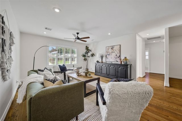 1831 Seamist Court, Houston, TX 77008