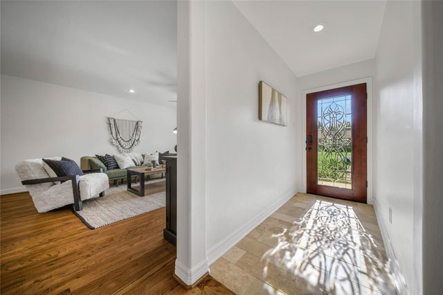 1831 Seamist Court, Houston, TX 77008