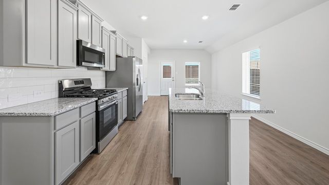 1206 Silent Peak Drive, Princeton, TX 75407