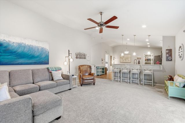 2744 Sycamore River Drive, Fowlerville, MI 48836