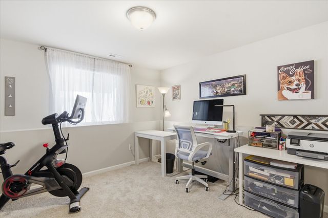 2744 Sycamore River Drive, Fowlerville, MI 48836