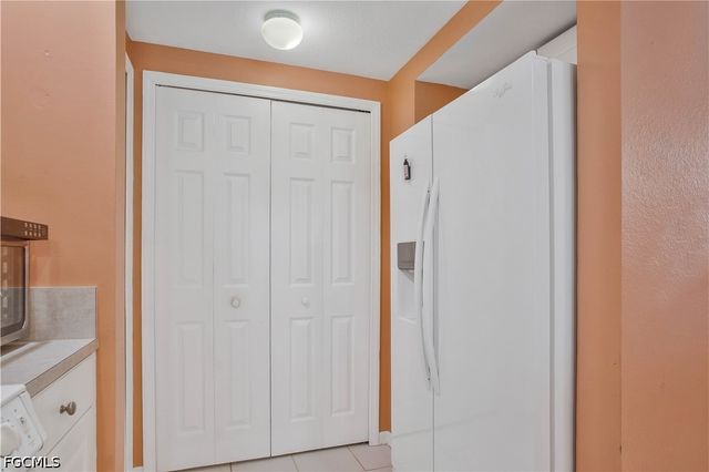 4219 Liron AVE 103, Fort Myers, FL 33916