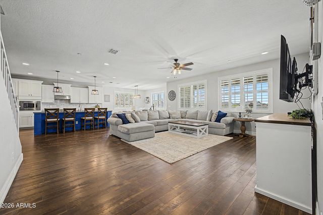 2349 N BEVERLY Place, Buckeye, AZ 85396
