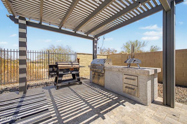 2349 N BEVERLY Place, Buckeye, AZ 85396