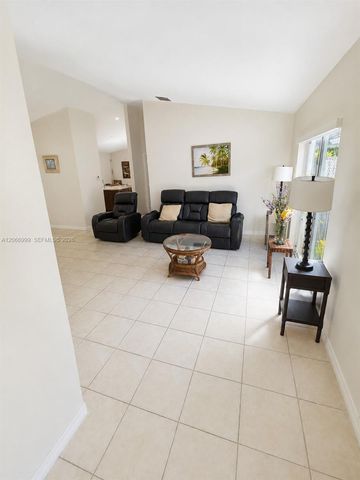 13923 SW 151st Avenue, Miami, FL 33196