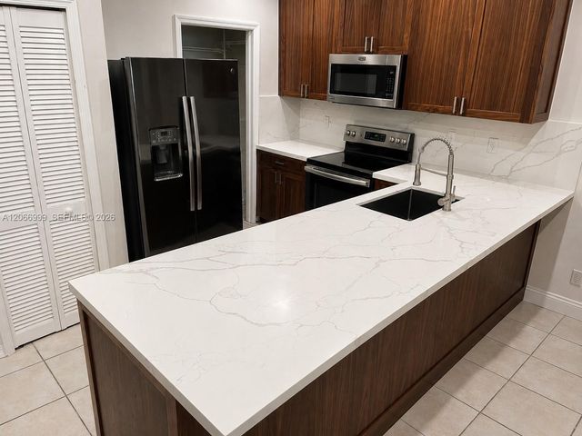 13923 SW 151st Avenue, Miami, FL 33196