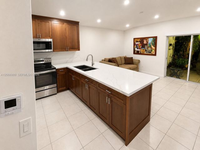 13923 SW 151st Avenue, Miami, FL 33196