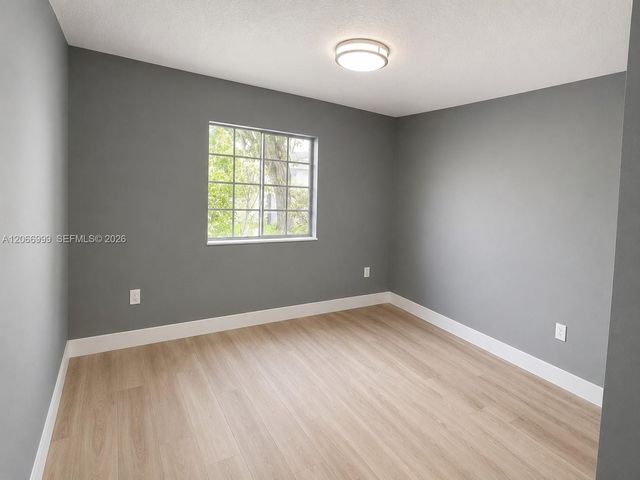 13923 SW 151st Avenue, Miami, FL 33196